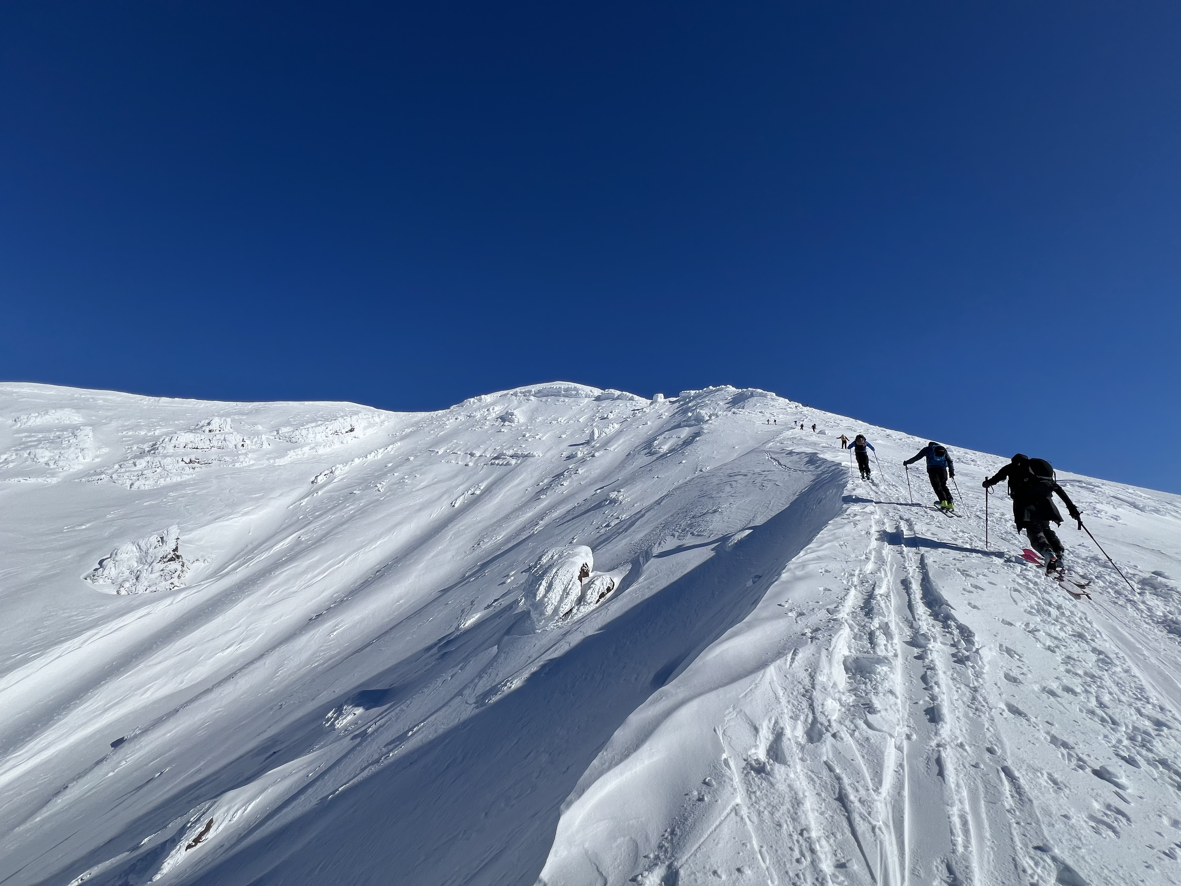 Japan_Hokkaido_Asahidake_Aufstieg_Travelzone_Ueli-Kestenholz.jpeg