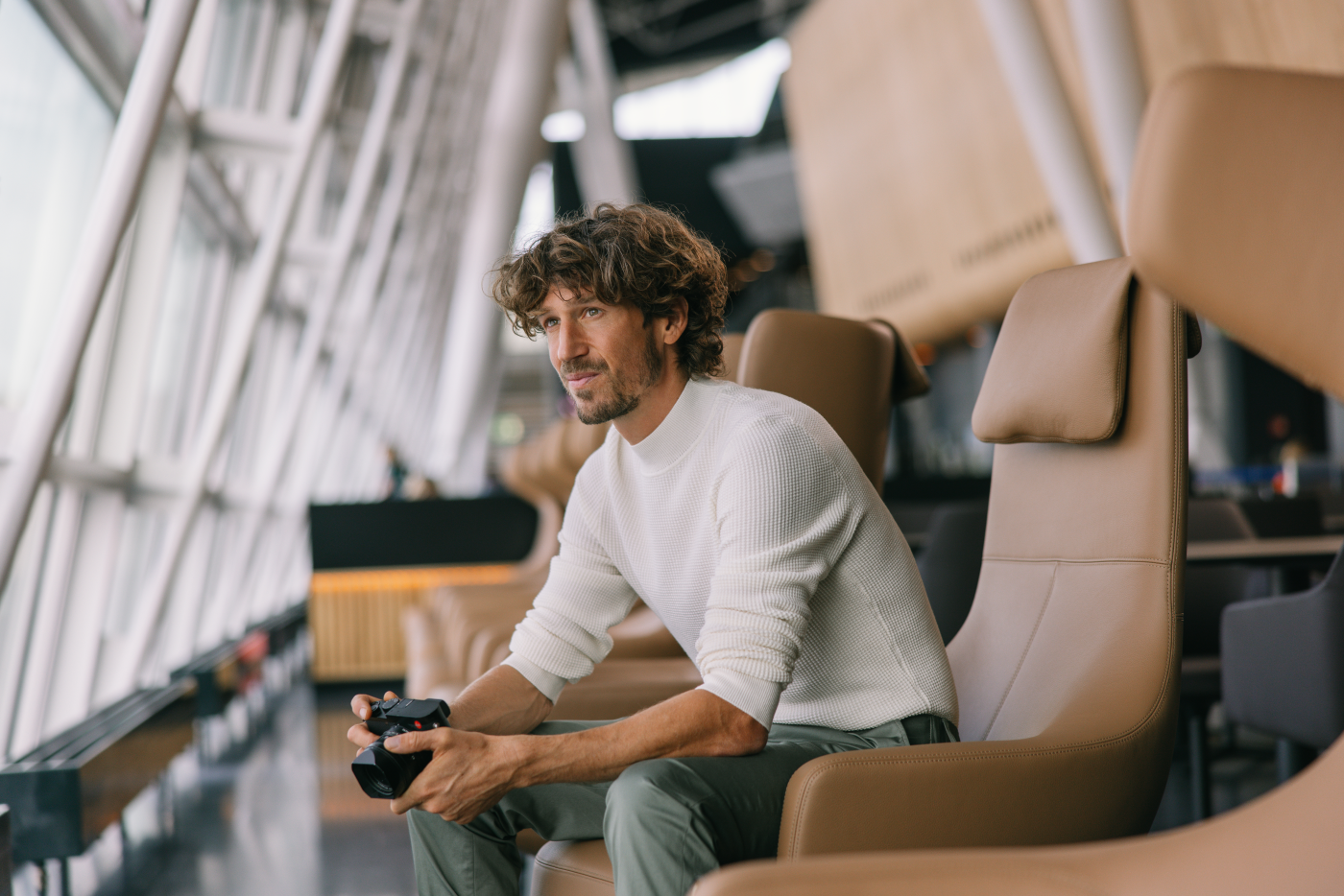 ZRH-Comfort-05.10.2023-561-1400x934.jpg.png